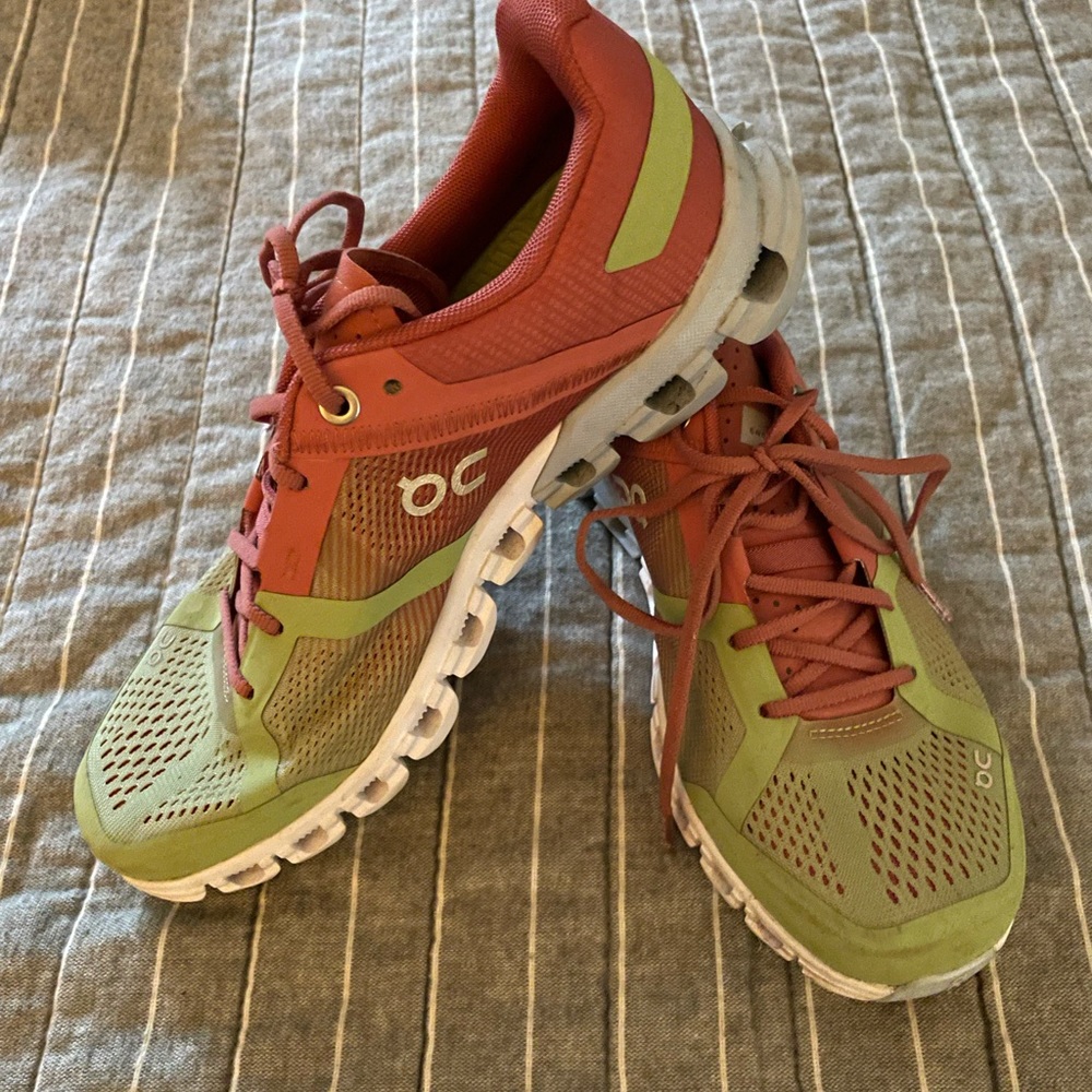 On cloud size 6